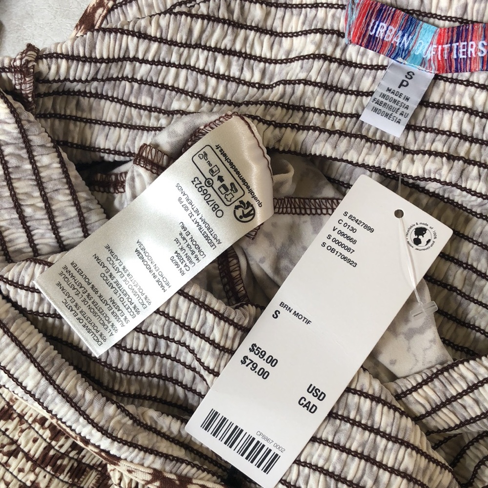 Urban Outfitters Lady’s UO Georgina Smocked Mini Dress Soft Size SP - Picture 10 of 11